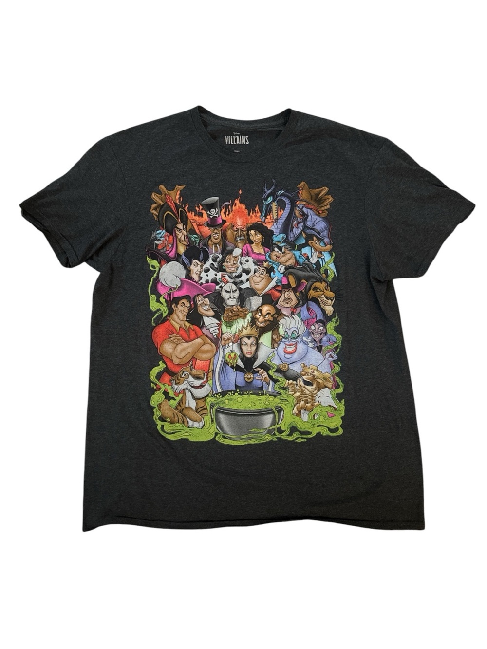 Disney Villains Adult XL Short Sleeve T-Shirt Ursula Captain Hook Scar Cruella